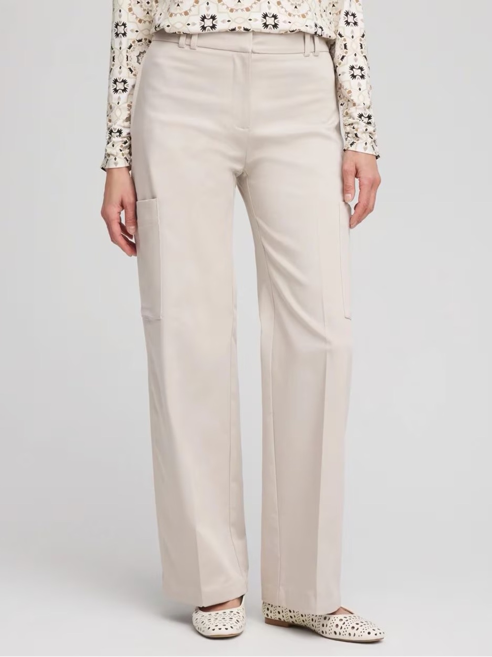 Chico’s Fly Front Sateen Cargo Pant In Smokey Taupe Size 4 NWT